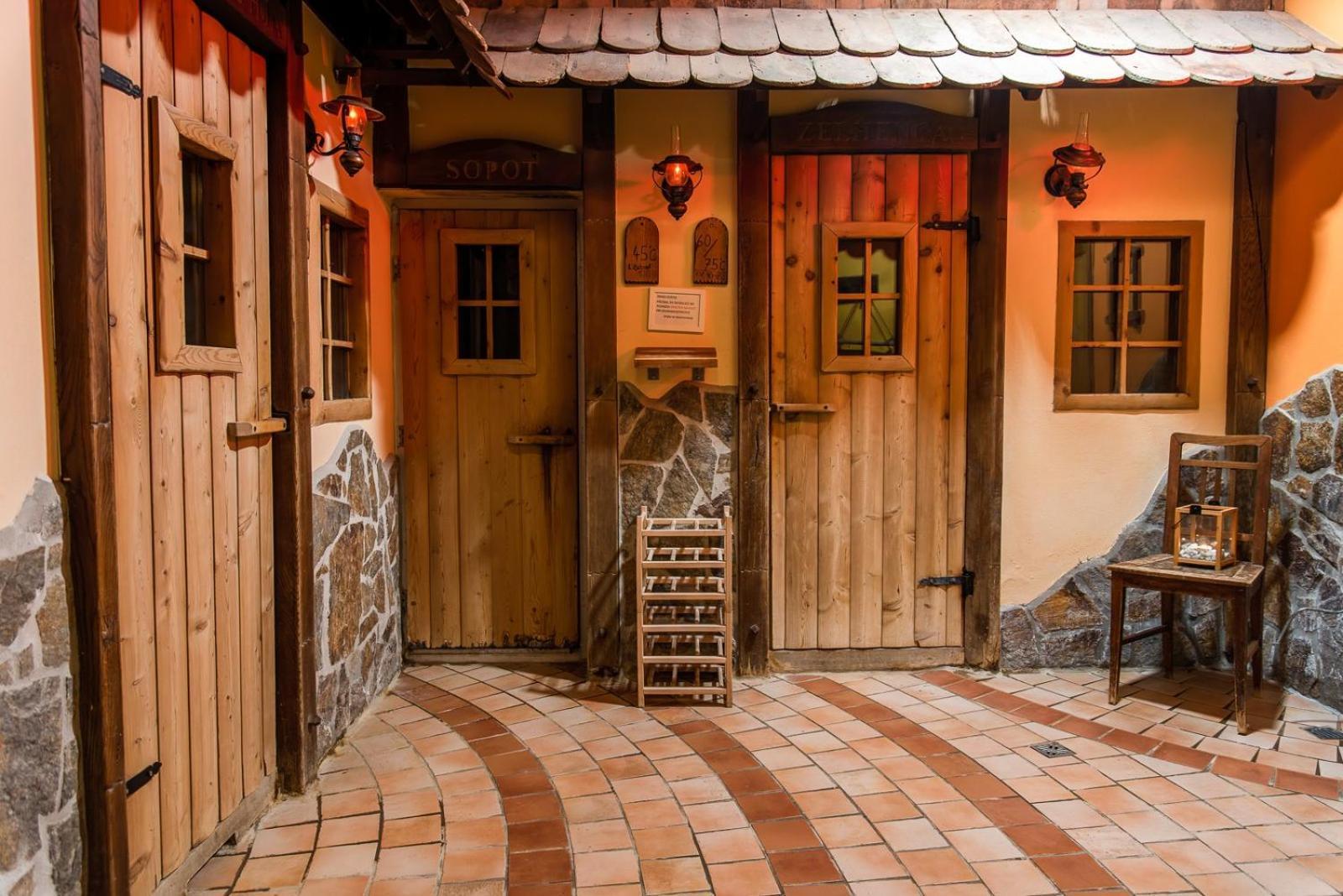 Terme Banovci - Hotel Zeleni Gaj Veržej Exterior foto
